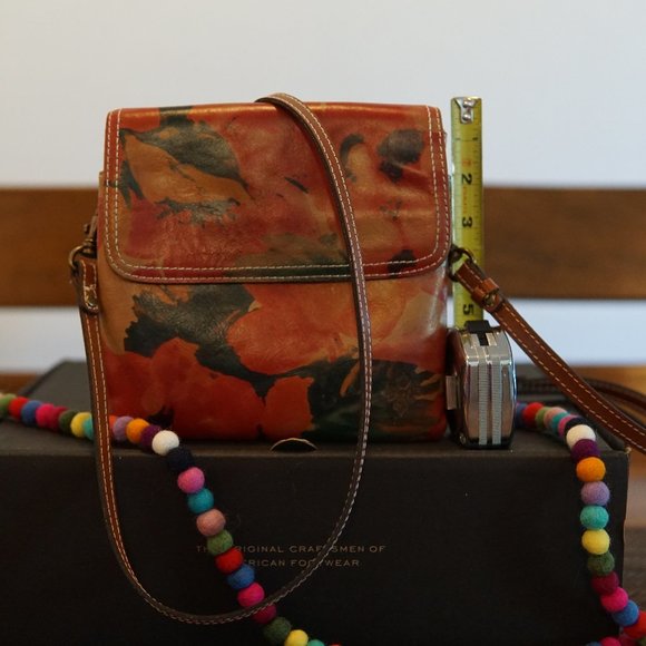 PATRICIA NASH SPRING CROSSBODY - Picture 1 of 12